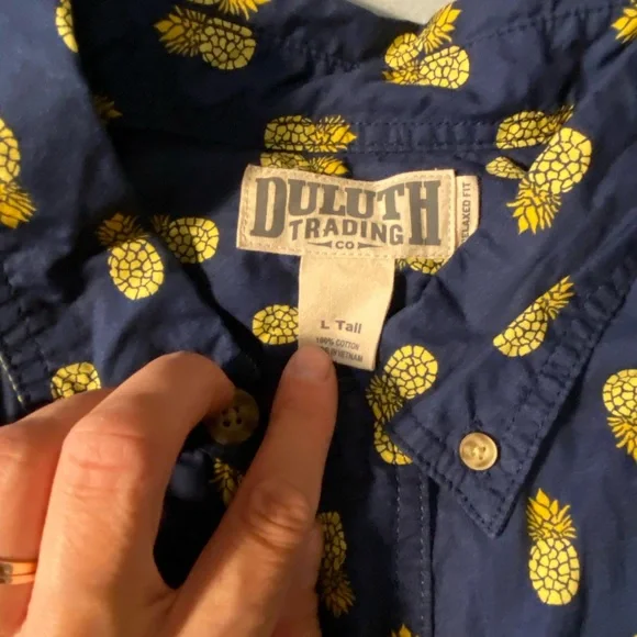 Duluth Trading Co Pineapple Collar short sleeved button down shirt - men’s TALL - Picture 3 of 5